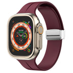 Magnetický silikonový řemínek pro Apple Watch, pásek s bezpečným zapínáním Luma