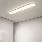 NovaOval plafondlamp, slank ovaal profiel, zwart of wit