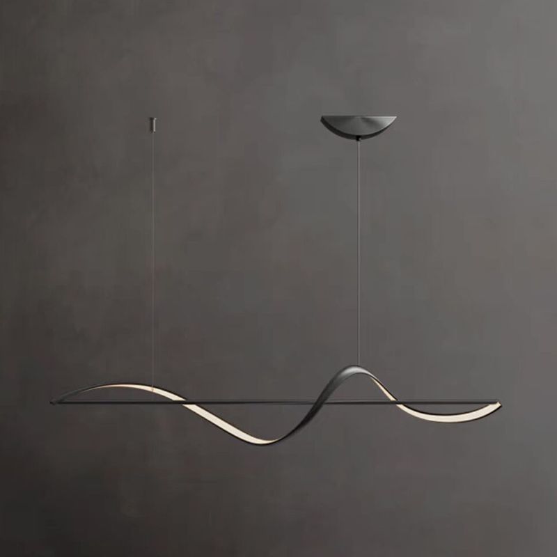 Zelin minimalistické designové vlnité závěsné světlo, kov, mosaz/černá | Fioriscas