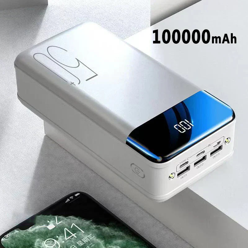 Bærbar powerbank med en kapacitet på 100.000 mAh og hurtig opladning