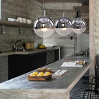 Suspension globe en verre LumaOrb, finitions argent, or et or rose
