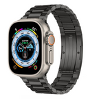 רצועת שעון מטיטניום בדרגה 2 של Gravitiq ל־Apple Watch, עם אבזם מגנטי