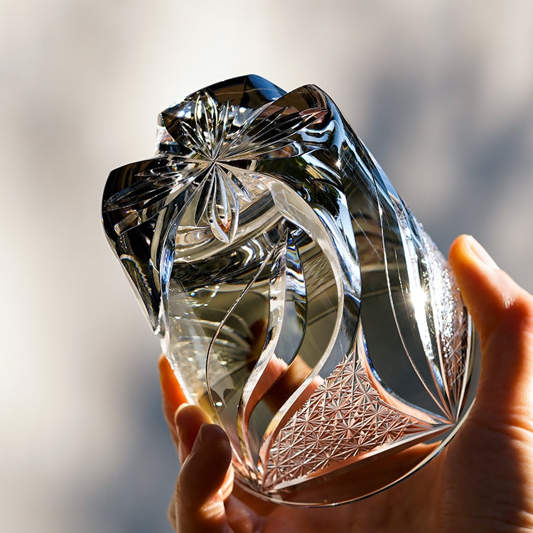Kireno Inkstone Flame Edo Kiriko whiskyglas, trææske