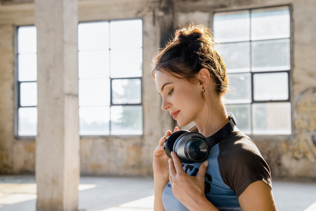 Draadloze over-earhoofdtelefoon met hybride ruisonderdrukking en Bluetooth 5.0