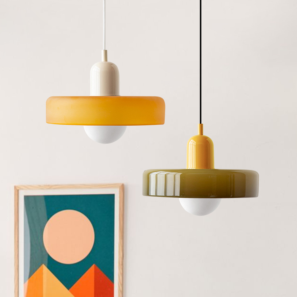 Závěsné svítidlo Aurelo ve stylu Bauhaus s barevným skleněným stínidlem
