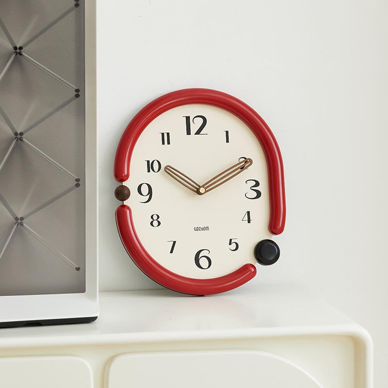 Orologio da parete scultoreo NovaTwist in MDF e metallo, al quarzo silenzioso