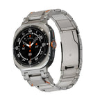 Titanový řemínek Samsung Galaxy Watch Ultra, skládací přezka Voyager