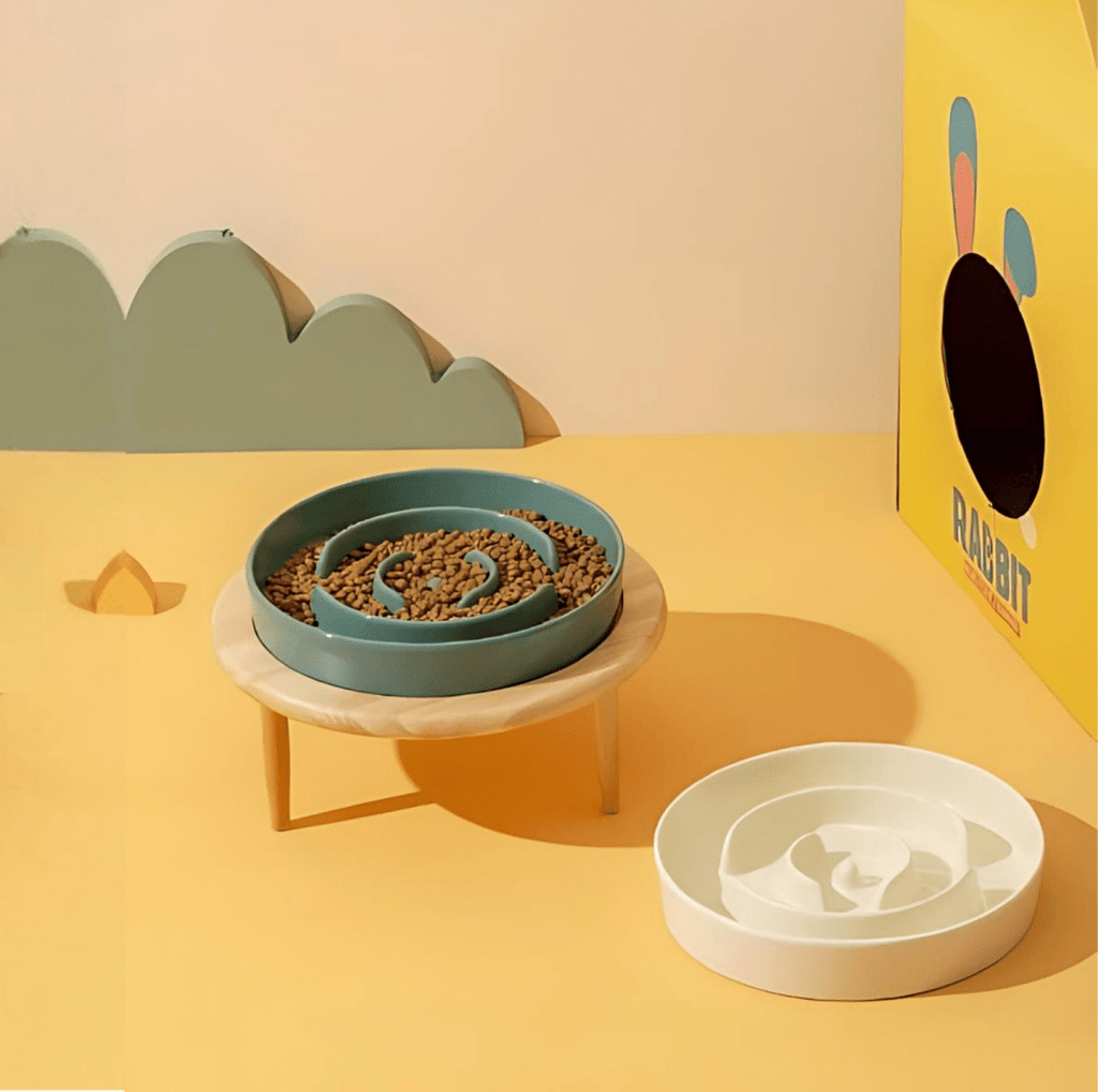 Comedouro lento premium para cães e gatos - Fioriscas