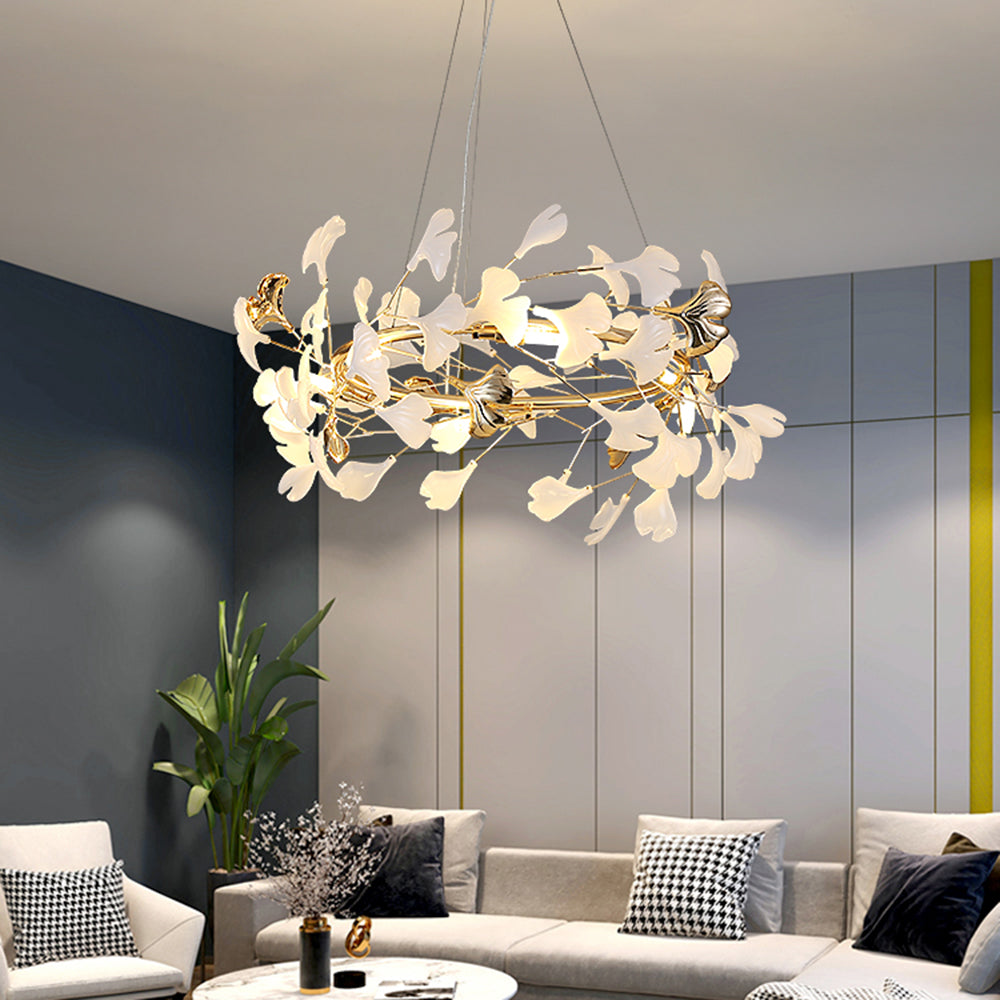 Olivia ginkgo-lehden muotoinen moderni metallinen kattokruunu, kulta | Fioriscas