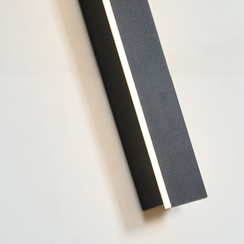 Applique murale noire élégante, luminaire LED Nyx pour murs extérieurs