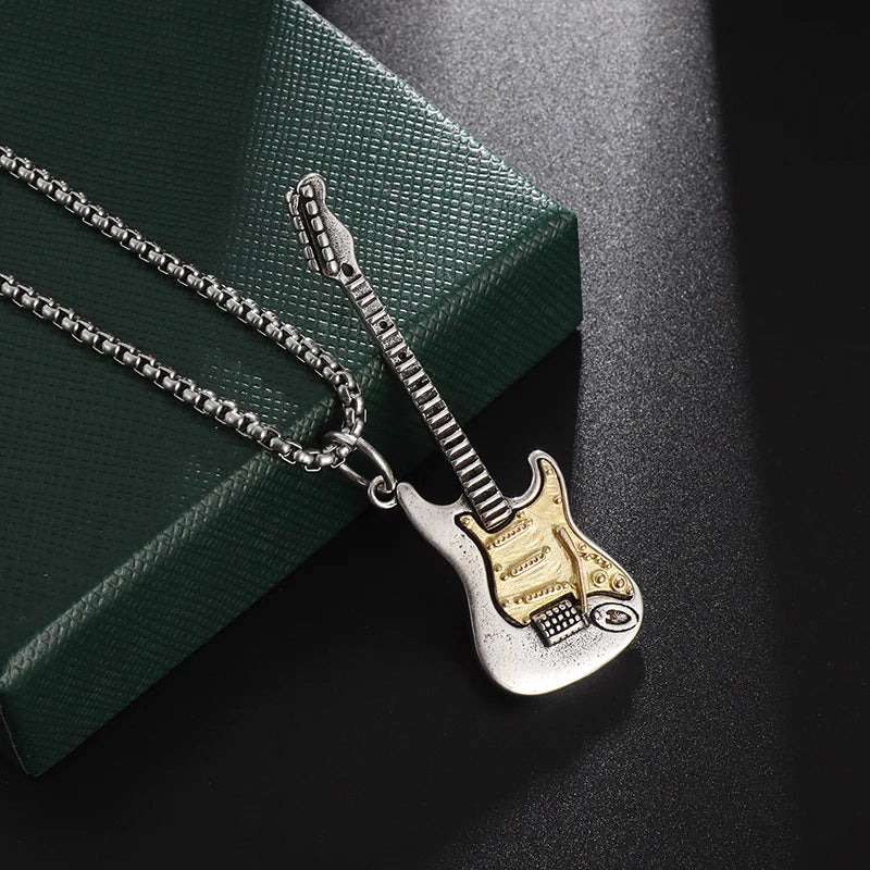 Colar com Motivo de Guitarra Aurelle para Amantes de Música e Criativos | Fioriscas
