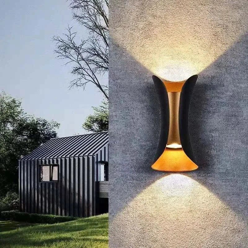 Applique murale résistante aux intempéries avec protection IP65 - Fioriscas