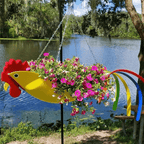 Kolorowa dekoracja ogrodowa z motywem kurczaka - Fioriscas