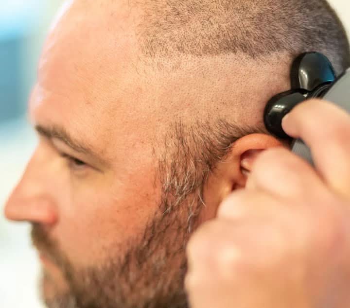 Aparador 5 em 1 com cabeças de barbear flutuantes e acessórios - Fioriscas