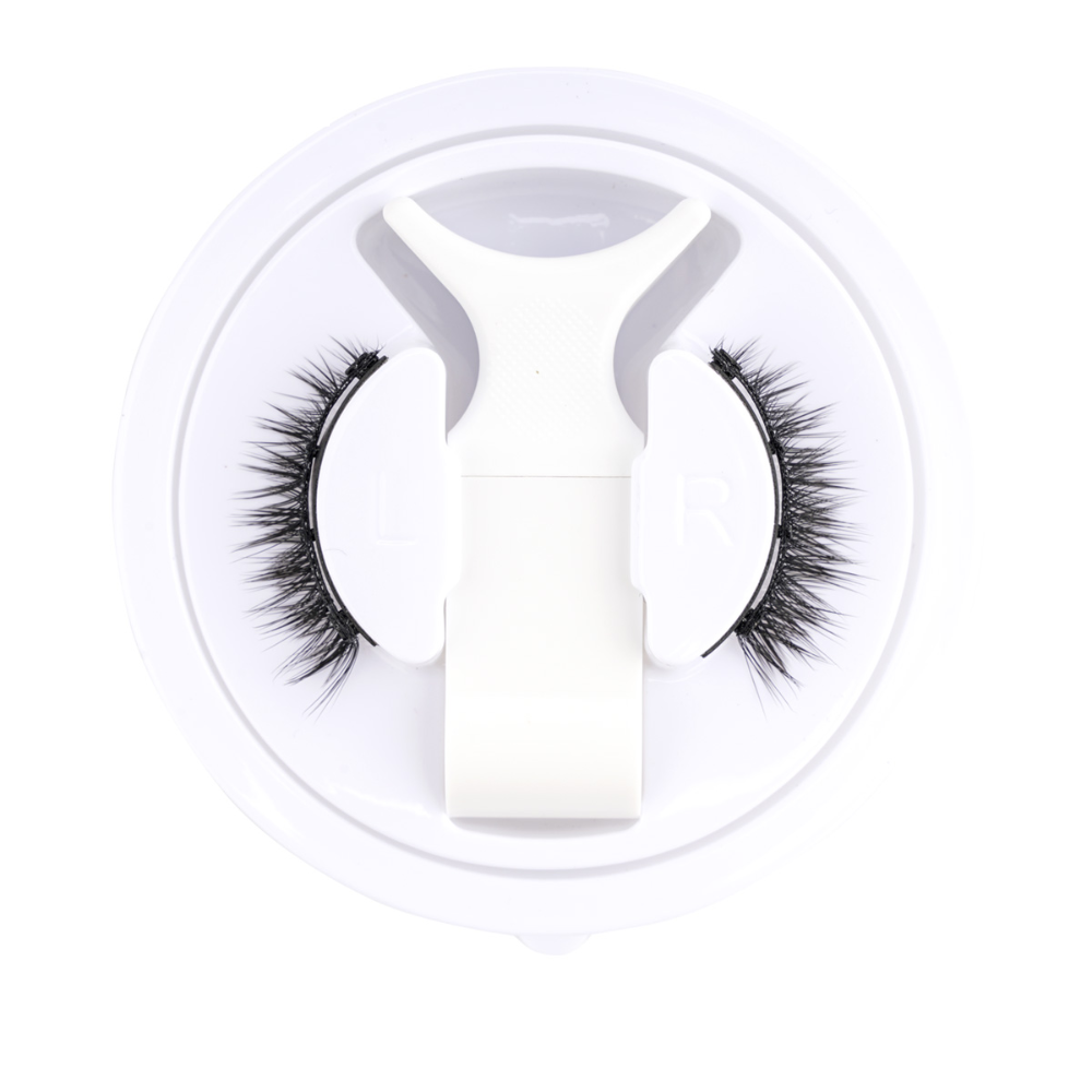 Reusable Magnetic Eyelash and Tweezers Set – No Glue Required