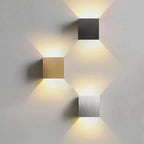 Asterra aluminium wandlamp, warm of koelwit ledlicht