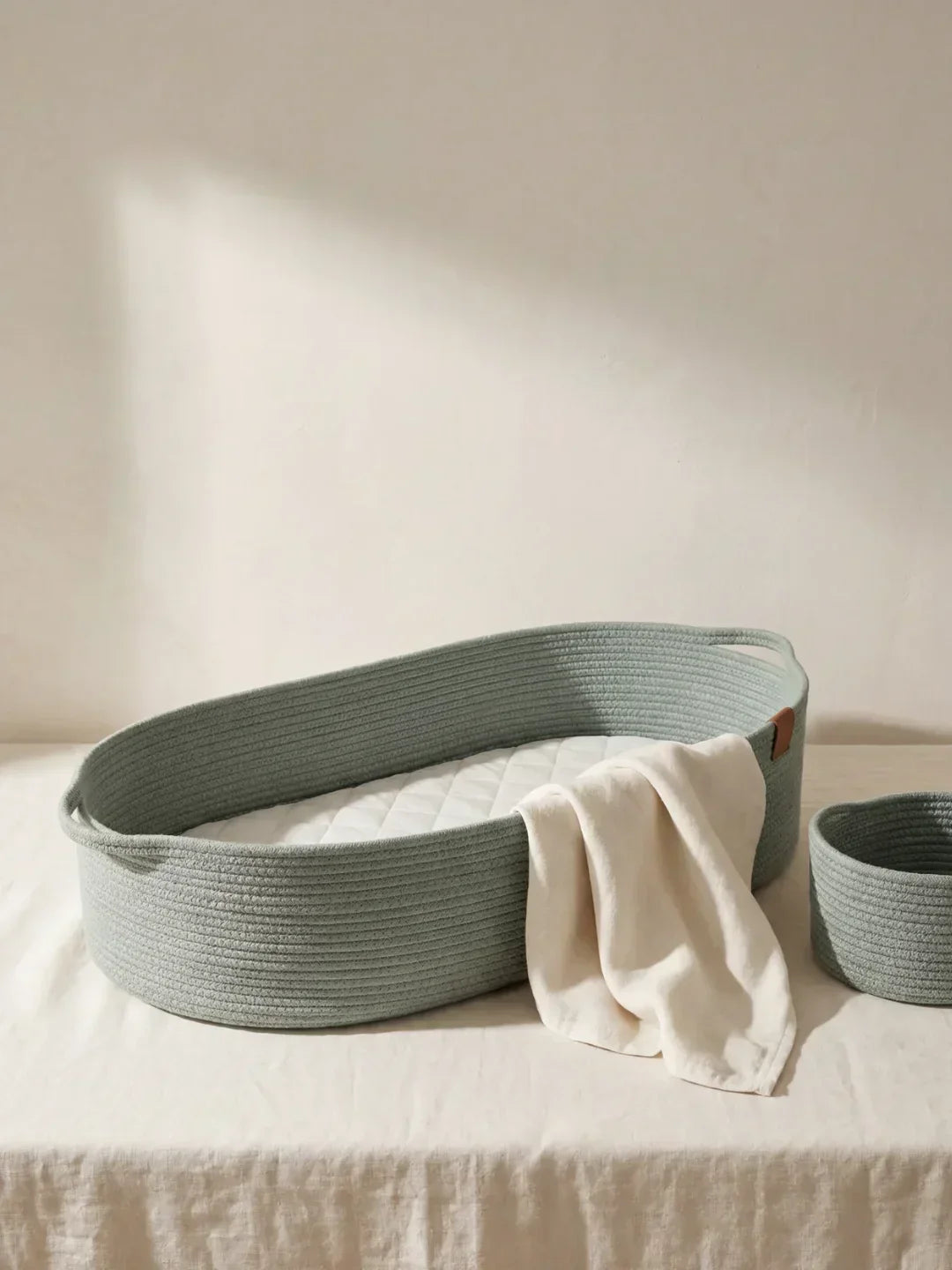 Portable Cotton Rope Baby Changing Basket with Pad | Fioriscas
