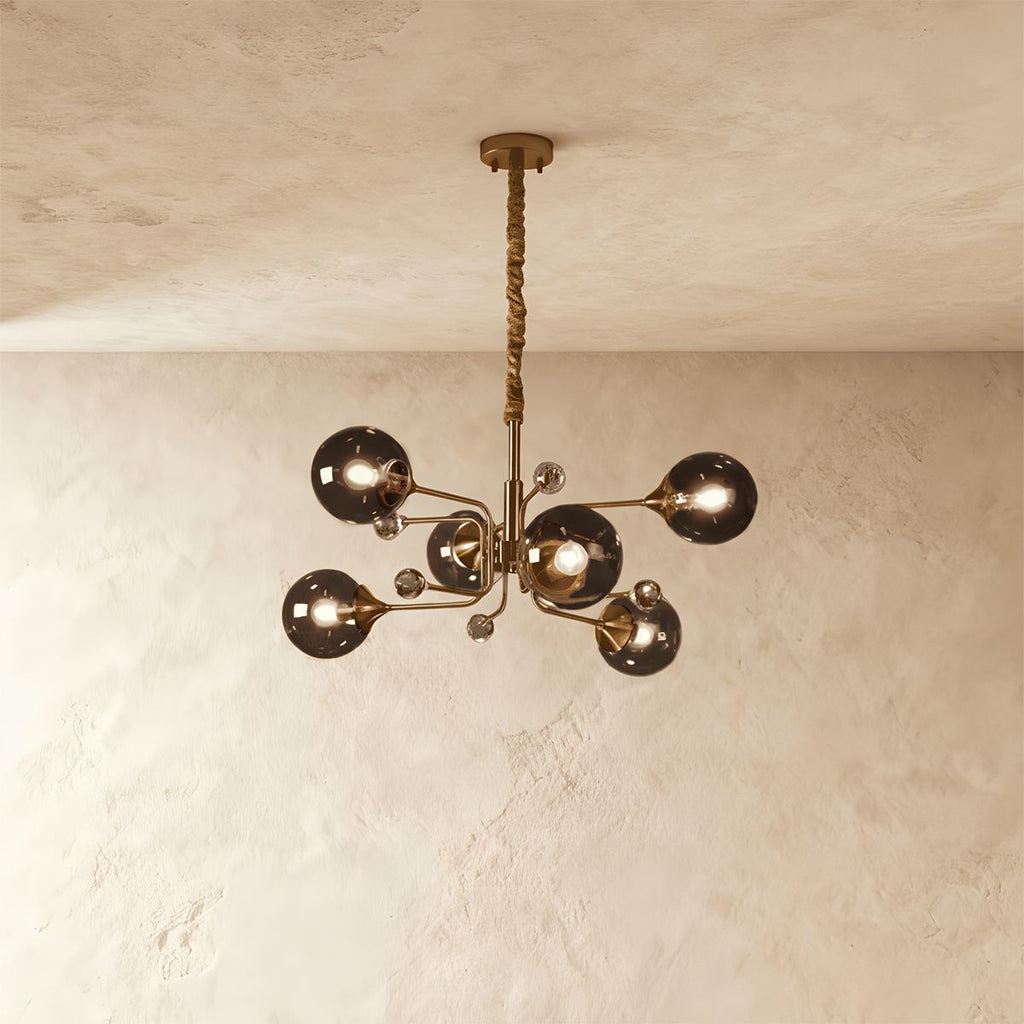 Luxusní skleněný lustr Lumora pro elegantní obytné prostory