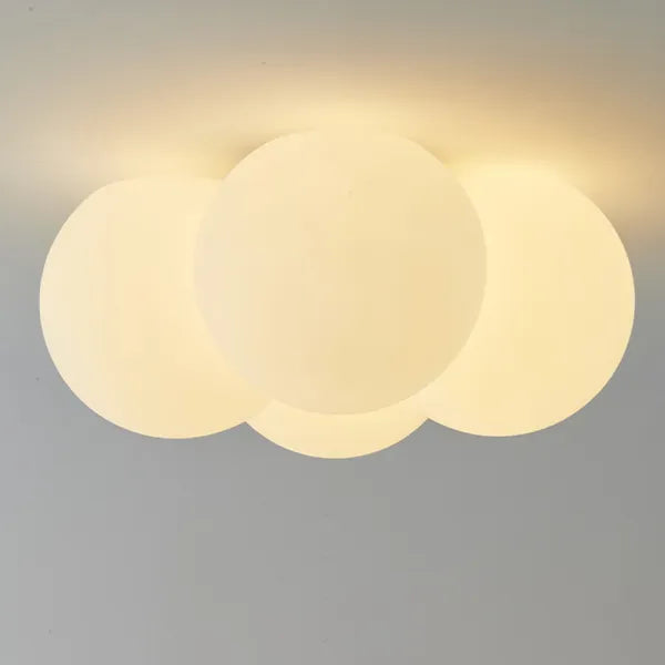 Lumenora Halo LED-loftlampe, tretonet lys til rolige rum