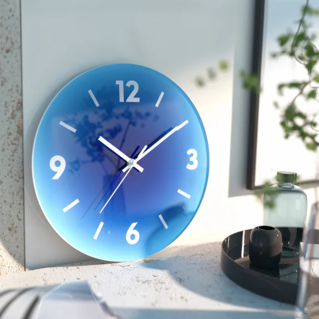 NovaLuxe-wandklok van glas, stil kwartsuurwerk, met of zonder cijfers