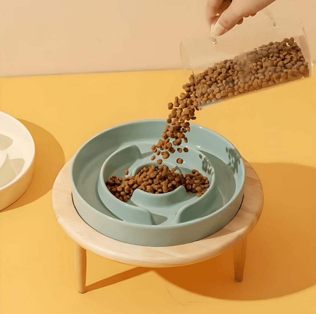 Comedouro lento premium para cães e gatos - Fioriscas