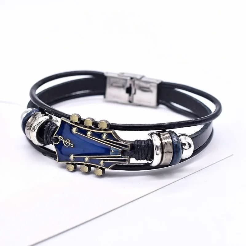 Leather Bracelet with Guitar-Inspired Design - Fioriscas