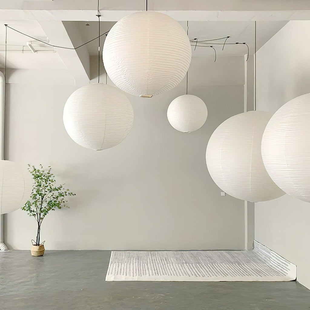 Lumiera rund papperslykta, pendellampa med sladd, vit tråd, japanskinspirerad modernist