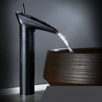 Antique Waterfall Basin Faucet made of Brass - Fioriscas