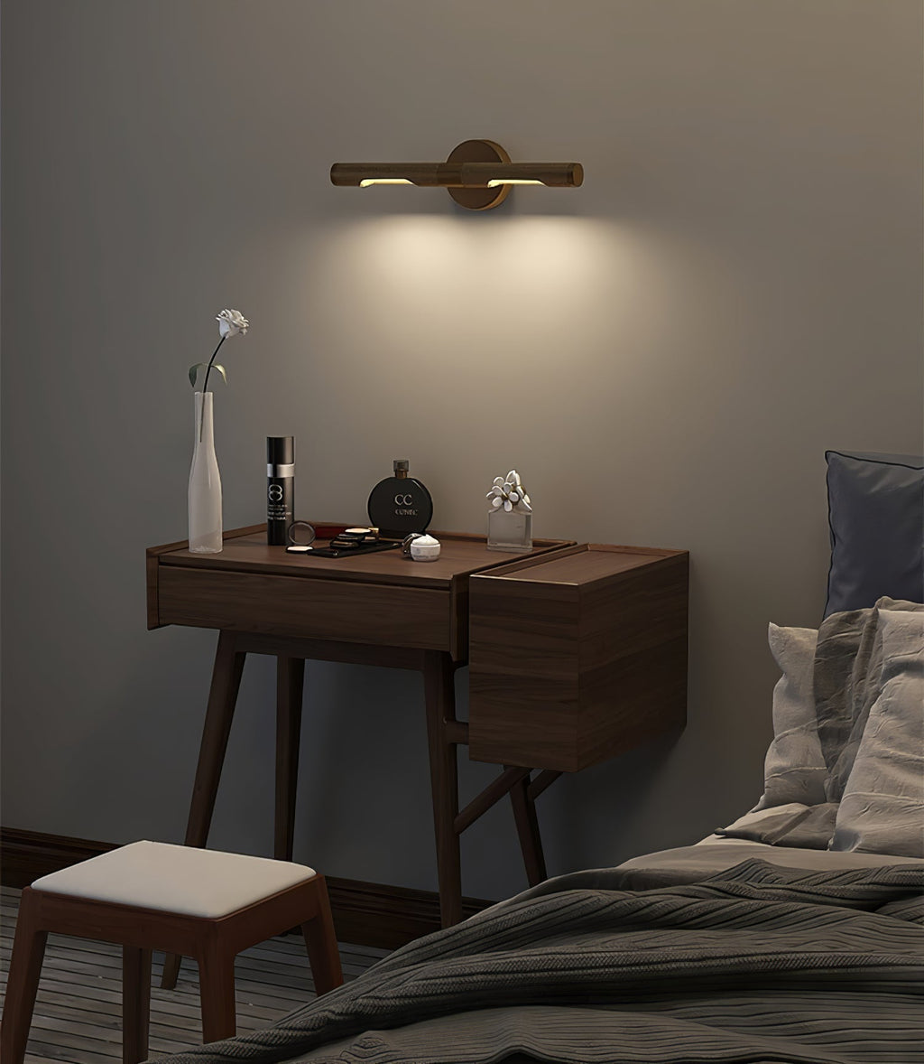Solvain moderní mosazné LED nástěnné světlo | Fioriscas