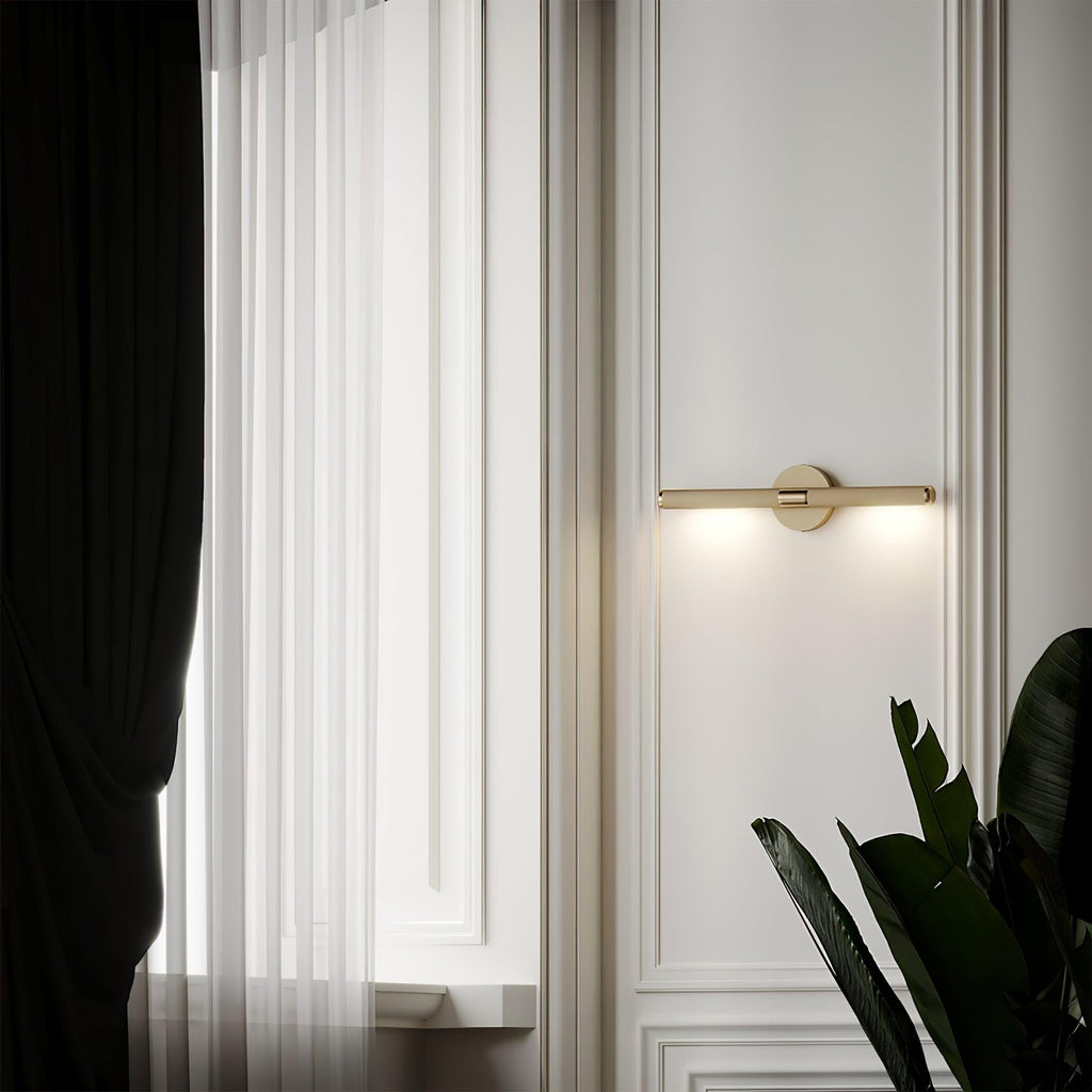 Solvain moderní mosazné LED nástěnné světlo | Fioriscas