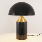 Stolní lampa Atollo Lunaro, sochařský kovový design v italském stylu