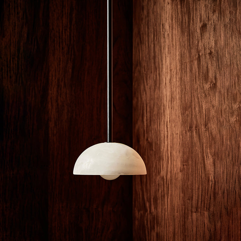 Aurelia moderni minimalistinen eleganssi messinki-metalli-lasiriippuvalaisin | Fioriscas