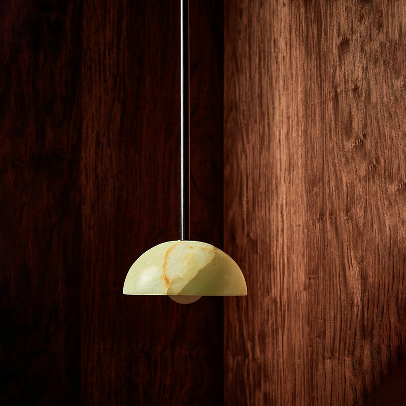 Aurelia moderni minimalistinen eleganssi messinki-metalli-lasiriippuvalaisin | Fioriscas