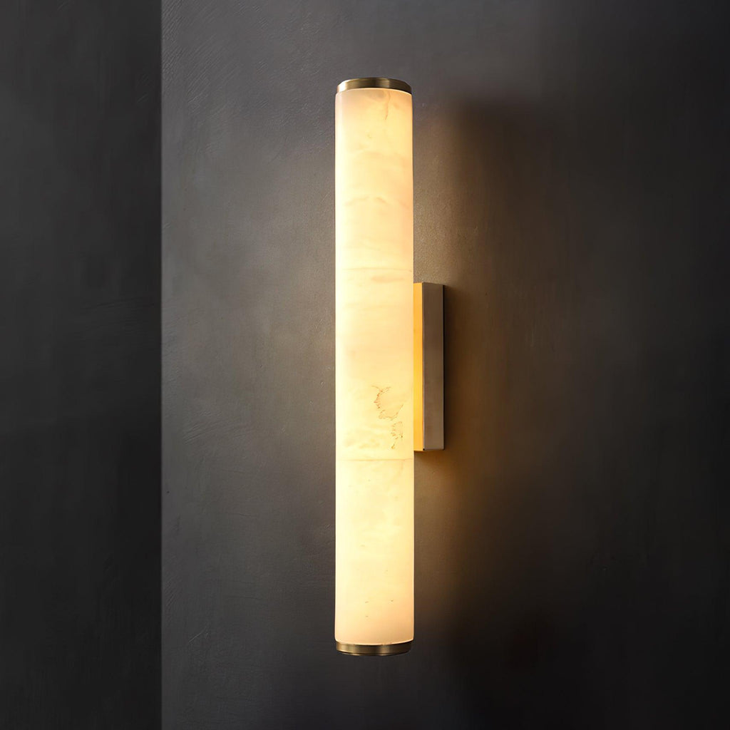 Klyr alabaster lodret cylindrisk væglampe | Fioriscas
