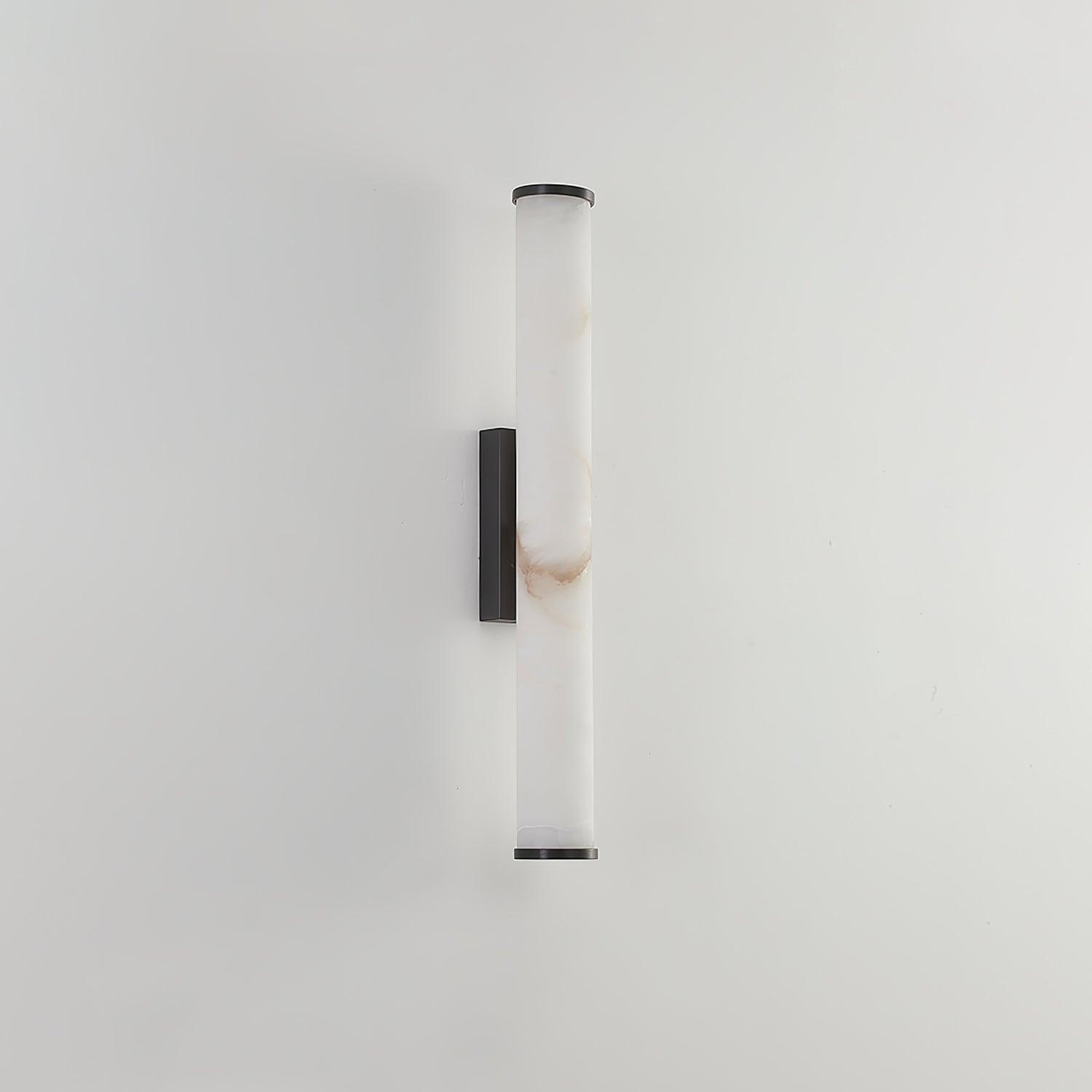 Klyr alabaster lodret cylindrisk væglampe | Fioriscas