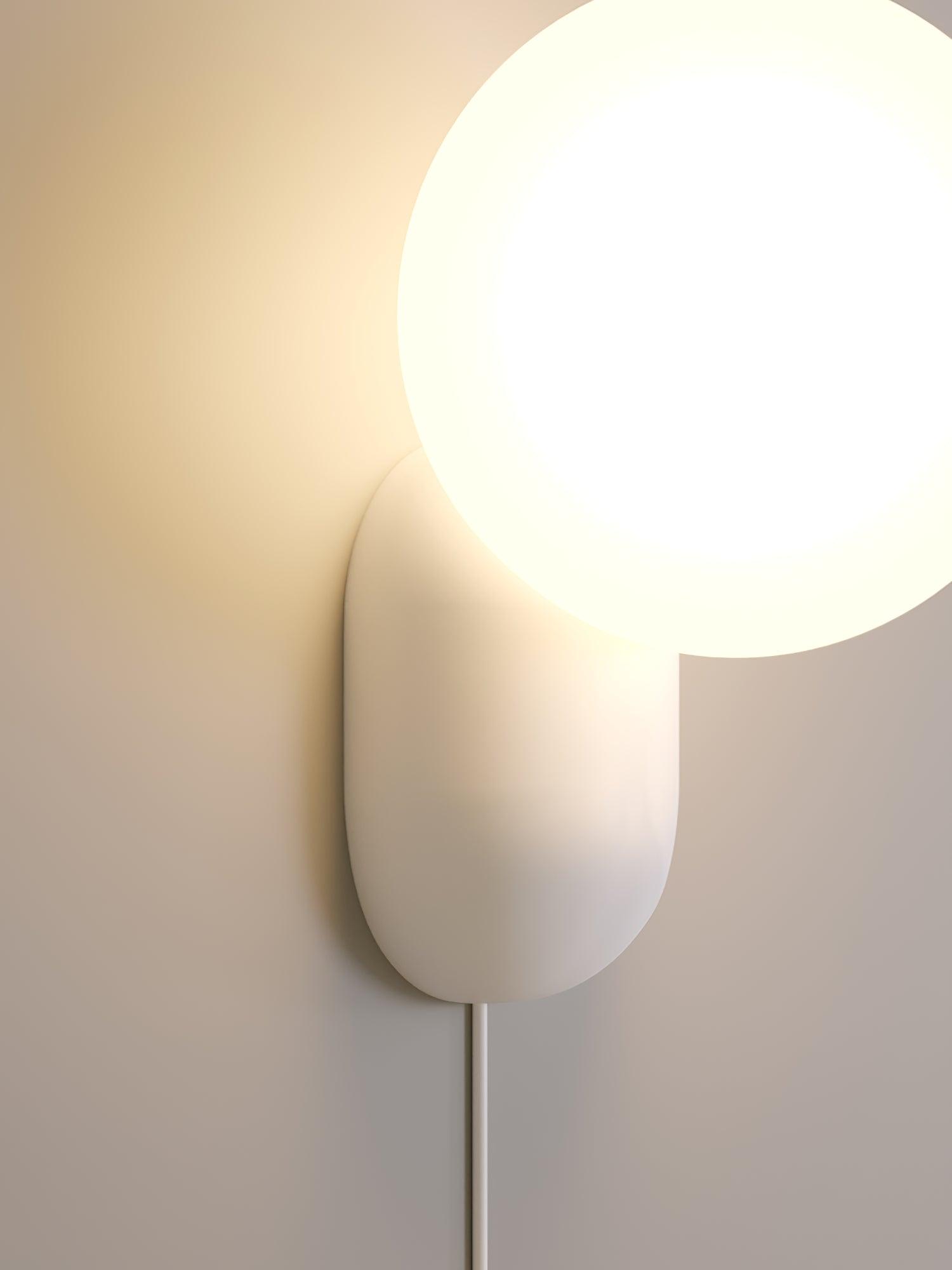 Applique da parete minimalista a globo Lunara | Fioriscas
