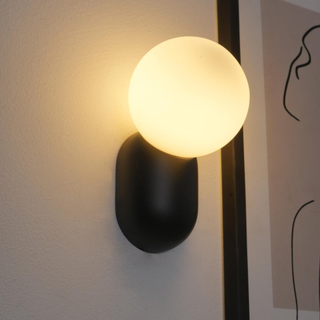 Applique da parete minimalista a globo Lunara | Fioriscas