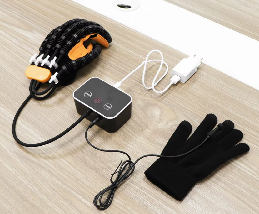 Finger Mobility Glove With Solo Valve Control And Mirror Sync Mode