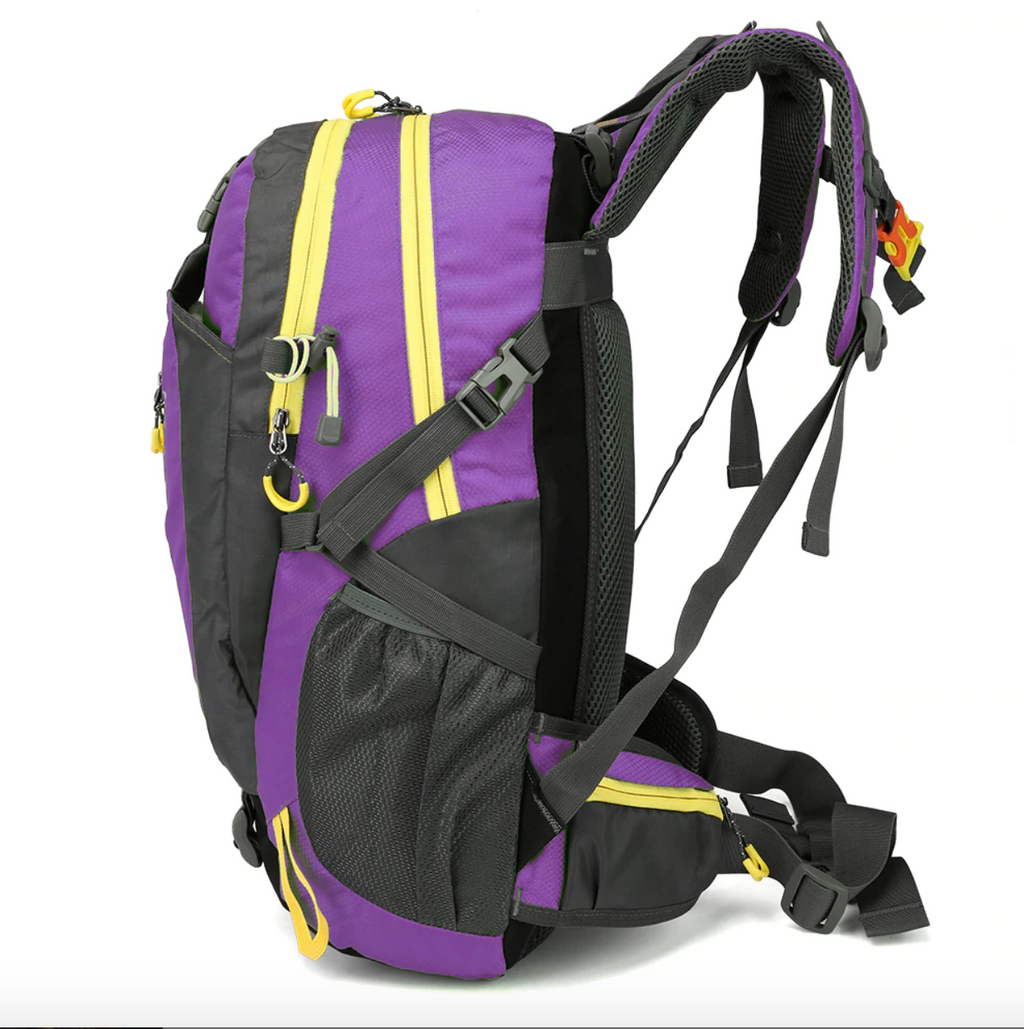 Sac à dos de randonnée imperméable ApexTrail avec bretelles respirantes