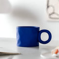 Viora keramisk kaffekopp med ringhåndtak, 450 ml / 15 oz, 5 farger