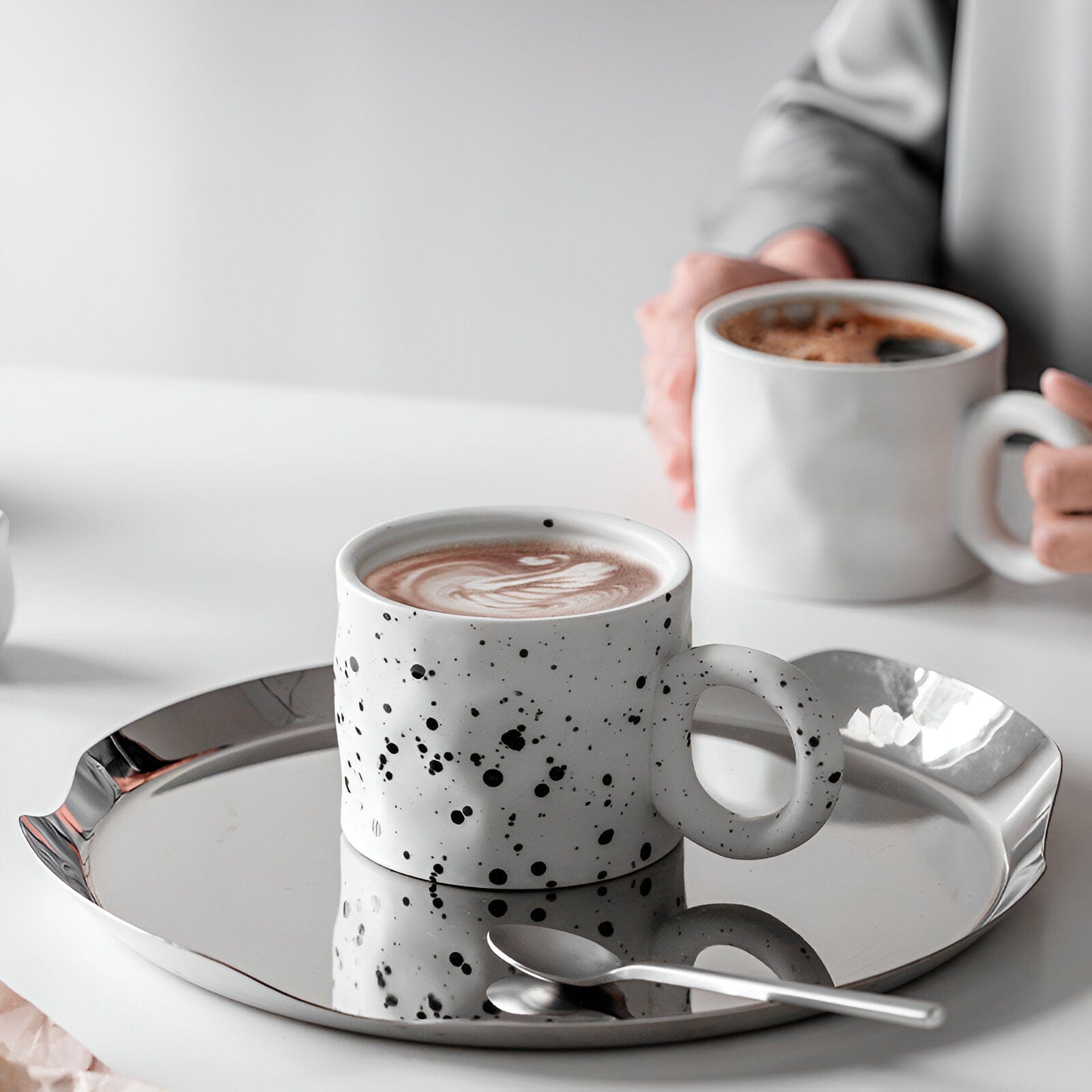 Viora keramisk kaffekopp med ringhåndtak, 450 ml / 15 oz, 5 farger