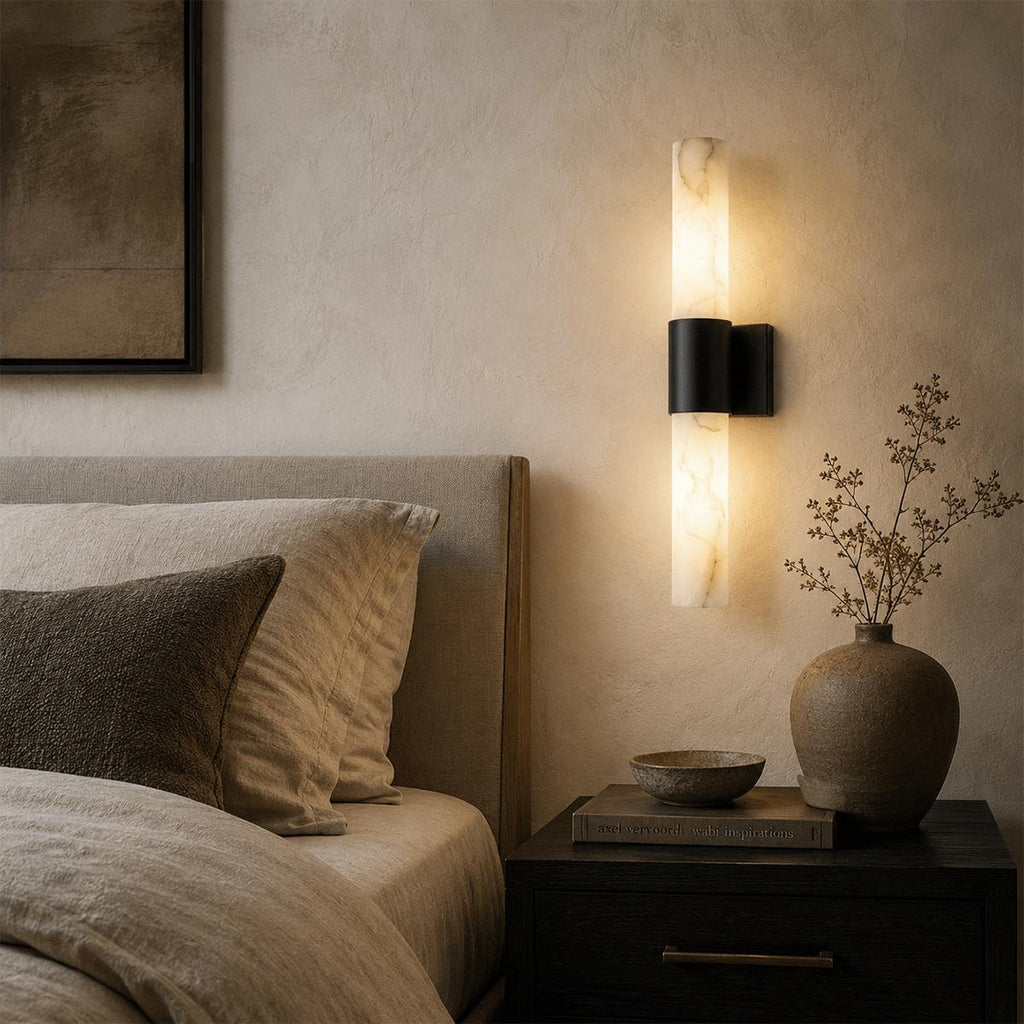Aplique de pared Aurora de cobre y mármol para pasillos modernos