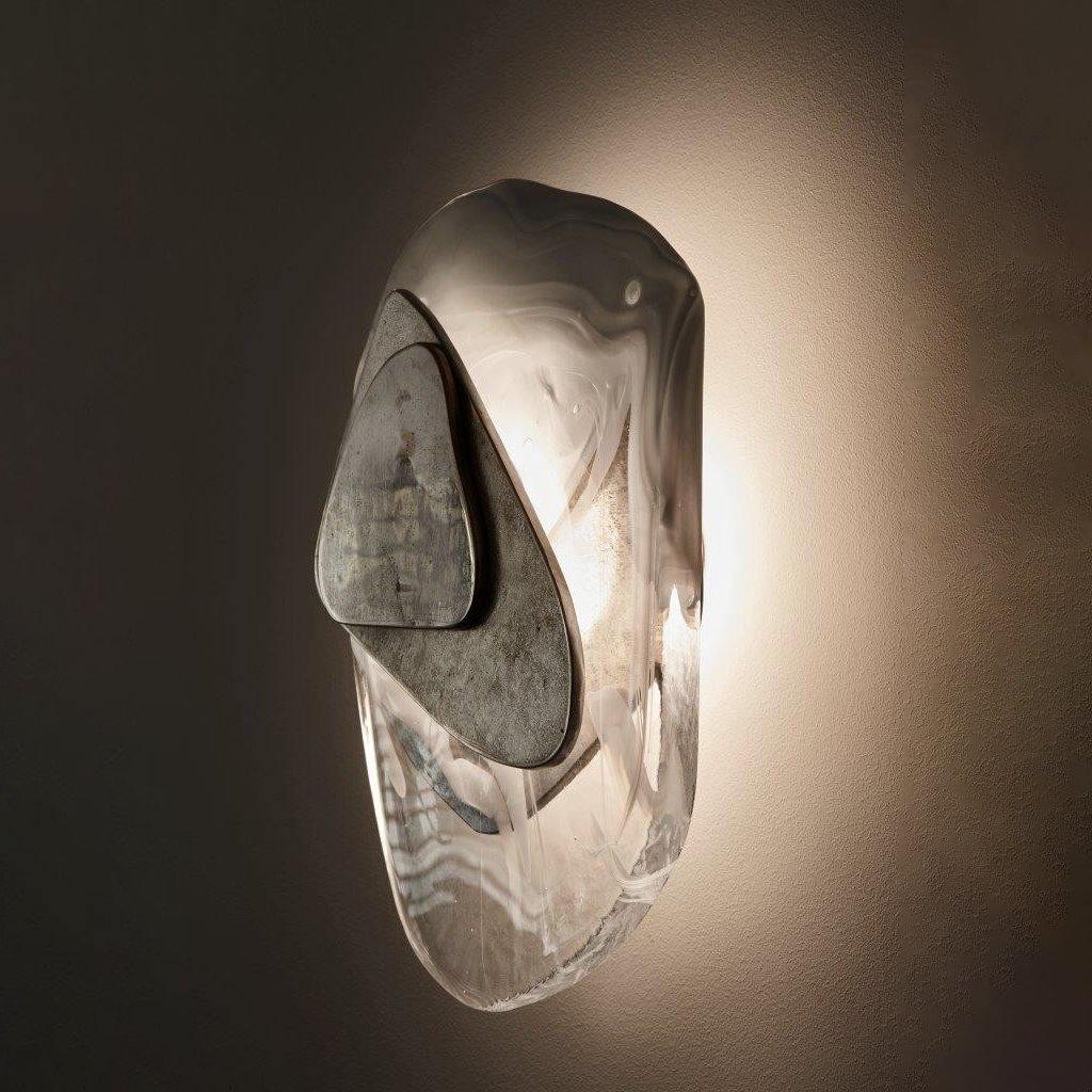 Beatrice Künstlerische schwarze Glas-Wandlampe | Fioriscas