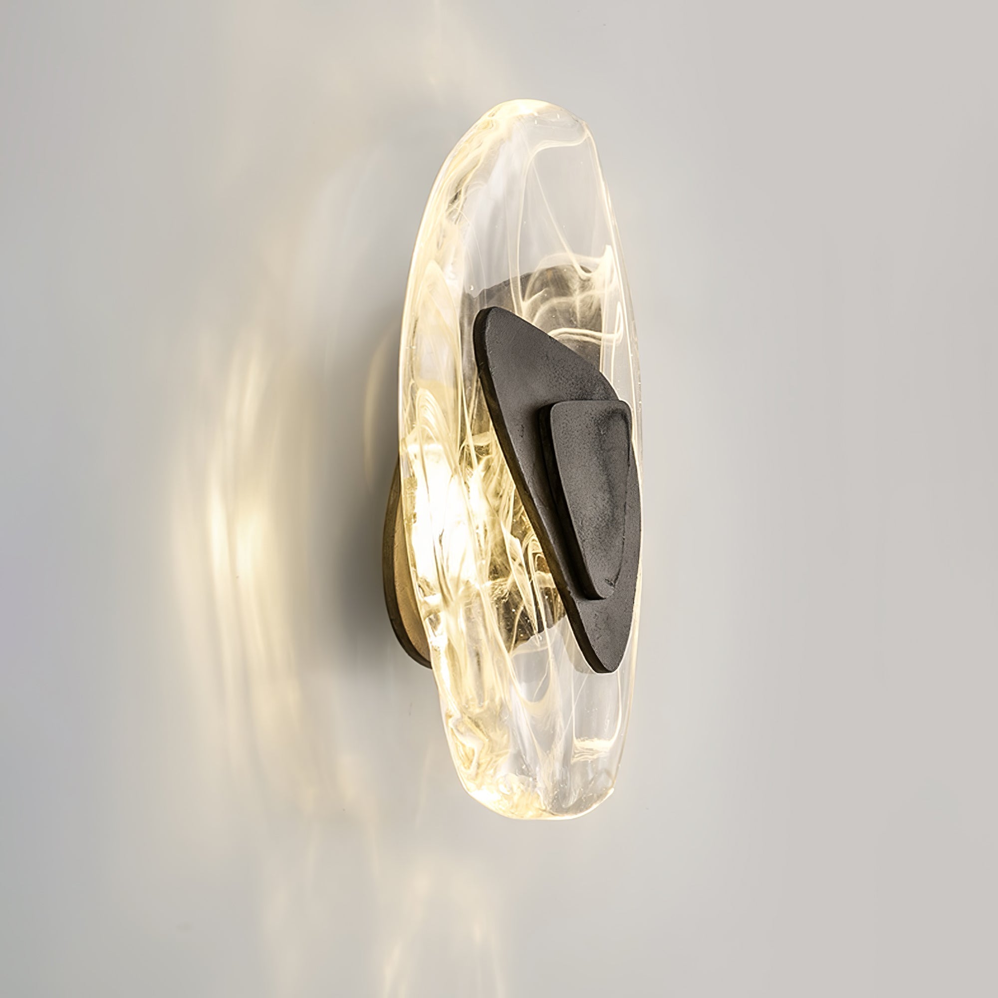 Beatrice Künstlerische schwarze Glas-Wandlampe | Fioriscas