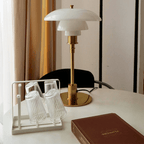 Skandinavische Tischleuchte mit dimmbarem LED-Licht - Fioriscas