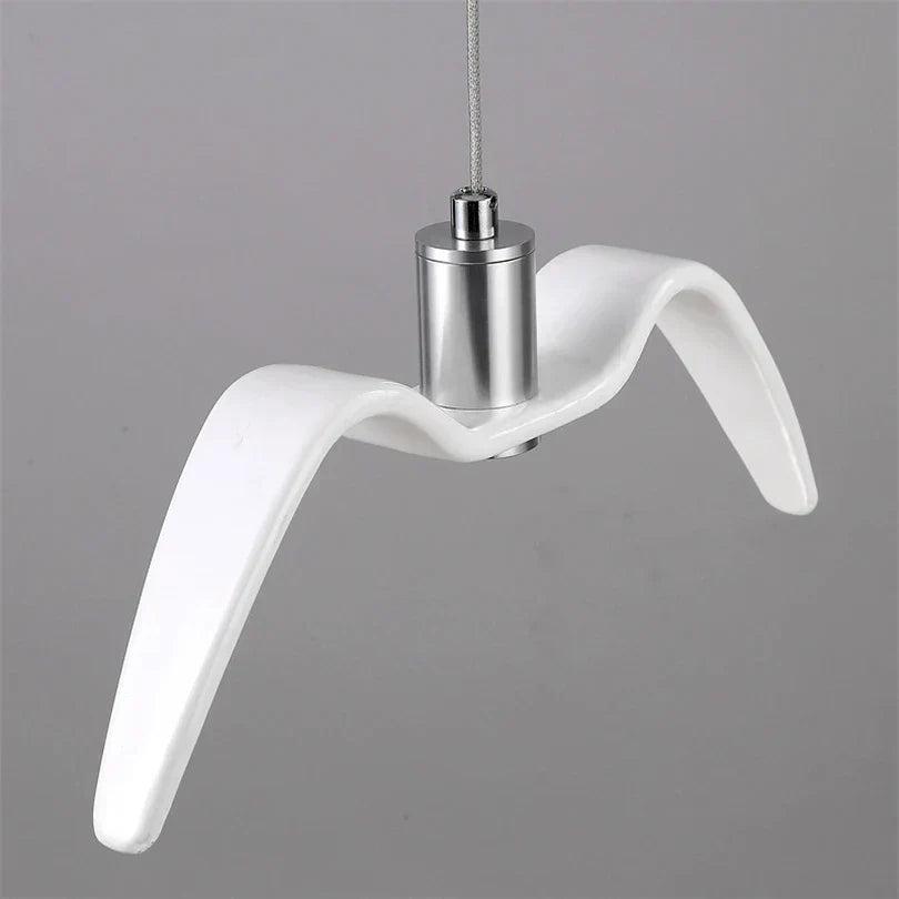 Hanglamp van hars met vogelsilhouet en warm of wit licht