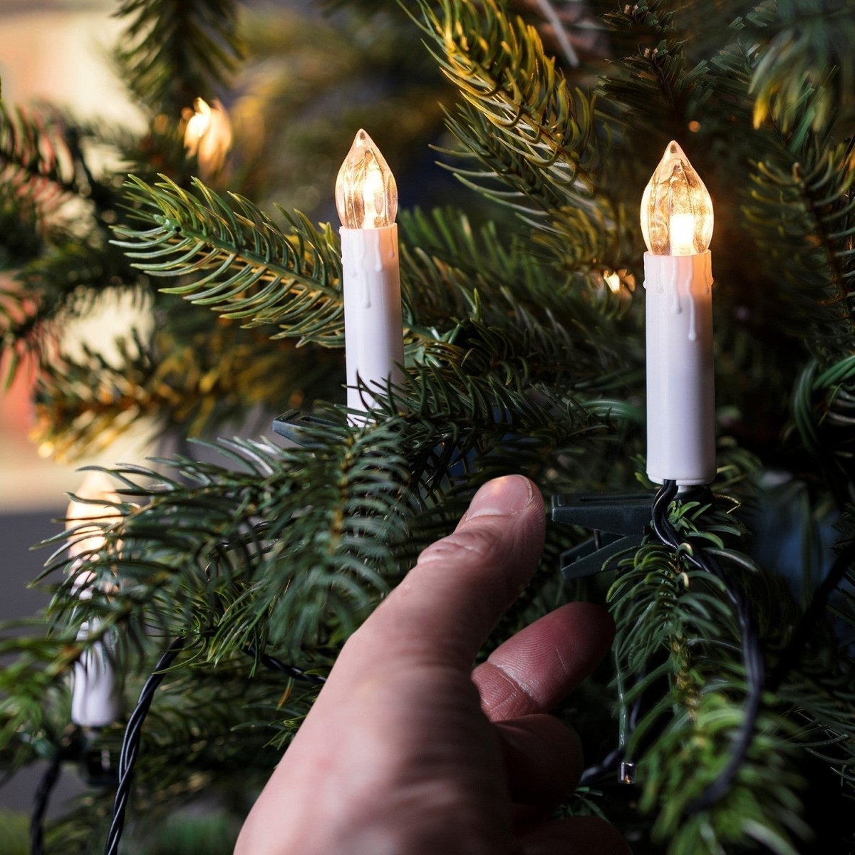 やさしいLEDの光が灯る、炎を使わないクリスマスキャンドルセット - Fioriscas