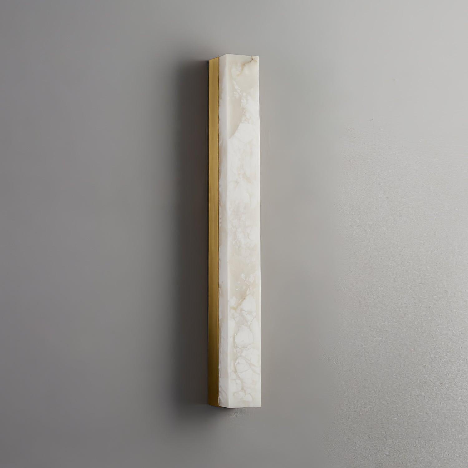 Wandleuchte mit Alabaster-Schirm, vertikale Messing-Wandleuchte Lyra