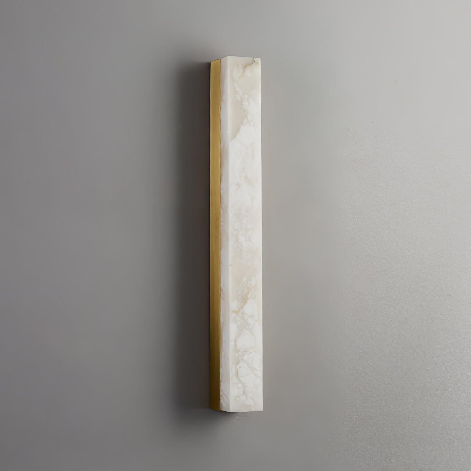Wandleuchte mit Alabaster-Schirm, vertikale Messing-Wandleuchte Lyra