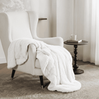 Soft artificial fur blanket with velvet-like warmth - Fioriscas